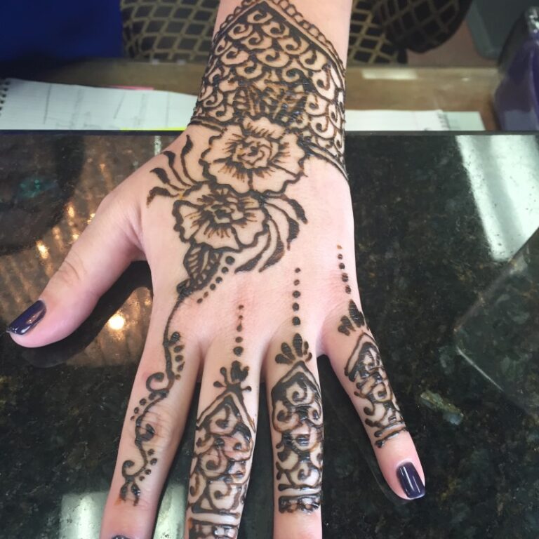 Flowers and Lace Henna by Snappy Face Painting